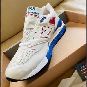 New new Brand new never worn New balance 998